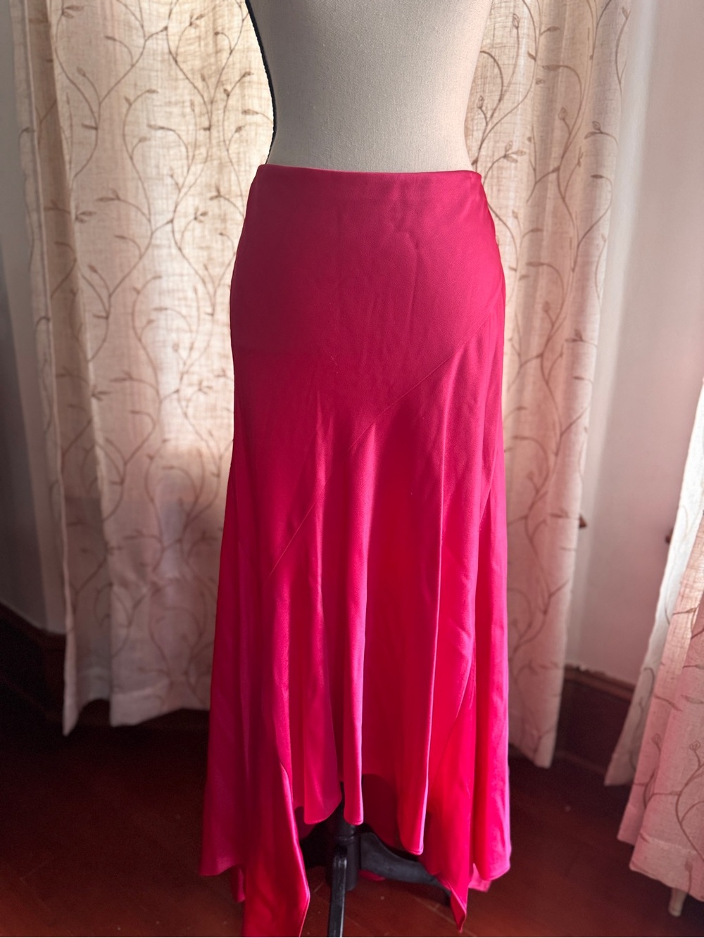 Alice + Olivia Fuchsia Skirt
